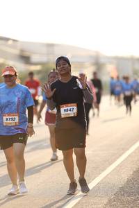 BIB: 9842, 8792
                            <button type="button" onclick="openModal(3107172)" class="btn btn-primary btn-sm float-right btn-popup" data-toggle="modal" data-target=".modal-high-quality">
                        <i class="fas fa-shopping-cart"></i> Add to Cart
                    </button>
                                            <button type="button" onclick="isThisMe(3107172, true)" class="btn btn-success btn-sm float-right btn-popup btn-isme hidden" data-toggle="tooltip" data-placement="bottom" title="นี่คือรูปของคุณใช่ไหม คลิกที่นี่เพื่อเอาเข้าอัลบั้ม">
                        <i class="fas fa-plus"></i> Add to album
                    </button>
                    <button type="button" onclick="isThisMe(3107172, false)" class="btn btn-warning btn-sm float-right btn-popup btn-isnotme hidden">
                        <i class="fas fa-ban"></i> Remove from album
                    </button>